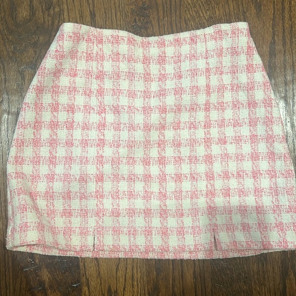 ASOS size 4 pink and white skirt and top set - Picture 5 of 6